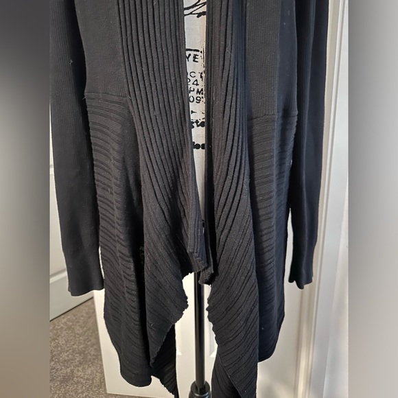 White House Black Market Sweeping Cardigan - Picture 6 of 11